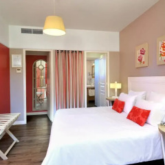 Qualys Le Londres Hotel Et Appartments 3* Номер Делюкс фото 3