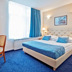 Hotel Central 3* Улучшенный номер с двуспальной кроватью фото 5