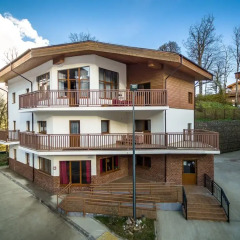 Гостиница Riders Lodge 2* Шале с различными типами кроватей