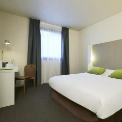 Отель Campanile Lyon Centre-Berges du Rhône 3* Стандартный номер с различными типами кроватей фото 3