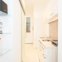 Апартаменты Royal Resort Apartments Westbahnhof Vienna 3* Номер Делюкс фото 19