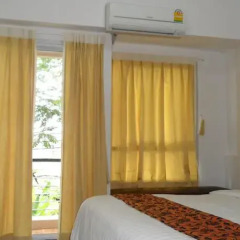 Апартаменты The Nara-ram 3 Suite Boutique Service Apartment Бангкок комната для гостей фото 5