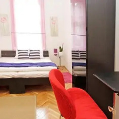 Отель City Rooms Стандартный номер с двуспальной кроватью (общая ванная комната) фото 20