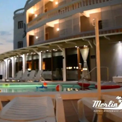 Отель Merlin Park Resort Тирана бассейн фото 3