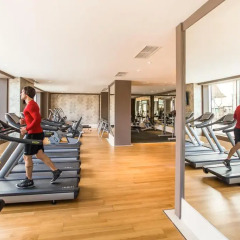 Отель The Biltmore Tbilisi фитнесс-зал