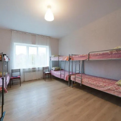 ХЗ Хостел Кровать в мужском общем номере с двухъярусной кроватью фото 8