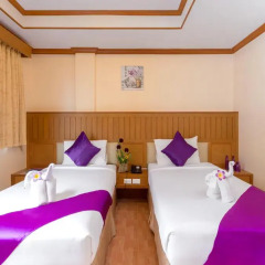 Отель Bangkok Residence 2* Улучшенный номер с двуспальной кроватью