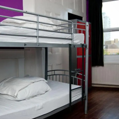Venture Hostel Кровать в общем номере с двухъярусной кроватью