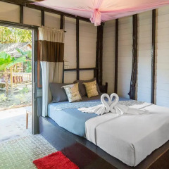 Leaf House Bungalow - Hostel Бунгало с различными типами кроватей фото 8