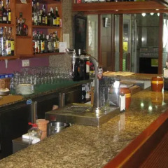 Отель Hostal Linar гостиничный бар