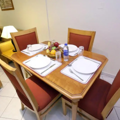 High End 2 Hotel Apartments в номере