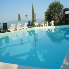 Отель Agriturismo Flora Поппи бассейн
