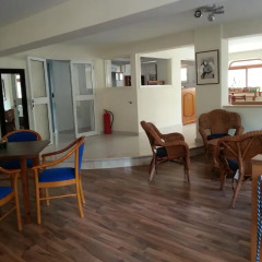 Отель St. Mamas Apts Кипр, Ларнака - отзывы, цены и фото номеров - забронировать отель St. Mamas Apts онлайн гостиничный бар