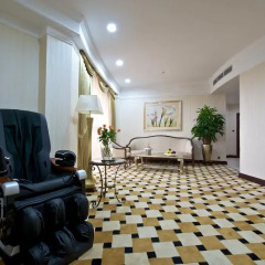 Гостиница Royal Tulip Almaty 5* Представительский люкс с разными типами кроватей фото 6