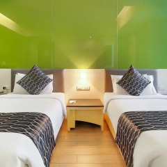 Отель Klassique Sukhumvit 3* Улучшенный номер фото 8