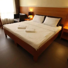 Отель Fuente Oro Business Suites 3* Номер Делюкс с различными типами кроватей фото 3
