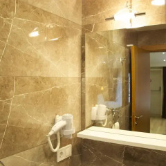 Отель Art Nouveau Galata 3* Люкс повышенной комфортности с различными типами кроватей фото 12