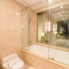 Saigon Halong Hotel 4* Улучшенный номер с различными типами кроватей фото 7