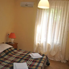 Гостиница Angel Guest House комната для гостей