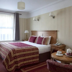 Hotel St. George by The Key Collection 3* Стандартный номер с двуспальной кроватью