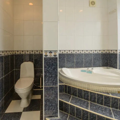 Гостиница Partner Guest House Shevchenko 3* Апартаменты с различными типами кроватей фото 27