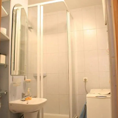 Отель Apartamenty Varsovie Śródmieście - Aleje Jerozolimskie ванная фото 2