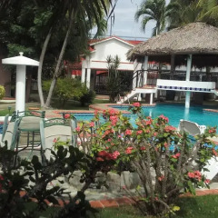 Отель Residencial Las Tejas бассейн
