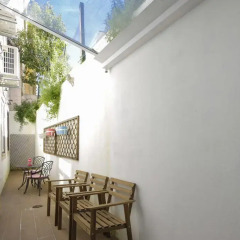 Отель Lisbon Inside Connect - Bairro Alto Apartments Португалия, Лиссабон - отзывы, цены и фото номеров - забронировать отель Lisbon Inside Connect - Bairro Alto Apartments онлайн питание