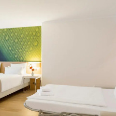Отель NH Collection Berlin Mitte Am Checkpoint Charlie 4* Люкс с разными типами кроватей фото 24