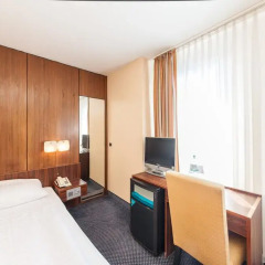 Novum Hotel Arosa Essen 3* Стандартный номер с различными типами кроватей фото 2
