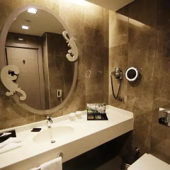 Silence Istanbul Hotel & Convention Center 5* Улучшенный номер с различными типами кроватей фото 8