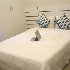 Отель UrHome ApartHotel Апартаменты с различными типами кроватей фото 11