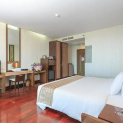 The Pattaya Discovery Beach Hotel Pattaya 4* Улучшенный номер с двуспальной кроватью фото 4