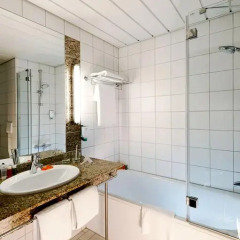 Hotel NH Düsseldorf City Nord 4* Стандартный номер разные типы кроватей фото 25