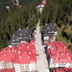 Апартаменты Green Life Family Apartments Pamporovo Пампорово помещение для мероприятий