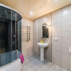 Апартаменты Most City Area Apartments ванная фото 2