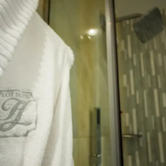 Lot Boutique Hotel 3* Представительский люкс с различными типами кроватей фото 2
