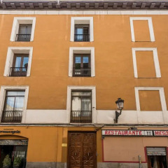 Отель Apartamento Callao вид на фасад