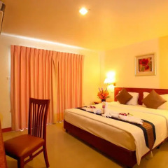 Orchid Garden Hotel 3* Улучшенный номер с двуспальной кроватью фото 13