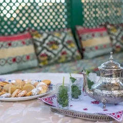 Отель Riad Myra Hotel Марокко, Фес - отзывы, цены и фото номеров - забронировать отель Riad Myra Hotel онлайн питание фото 2