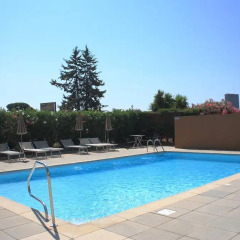 Отель Kyriad Cannes Mandelieu бассейн фото 2
