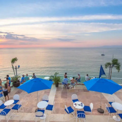 Отель Blue Chairs Resort by the Sea 3* Номер Делюкс с различными типами кроватей фото 2