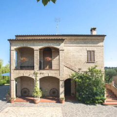 Отель Bed and breakfast Aratro & Rosmarino Чивитанова-Марке фото 11
