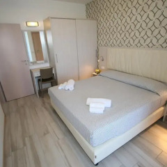Residence Hotel Angeli Римини комната для гостей фото 3