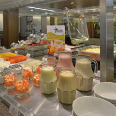 Hotel Deville Business Curitiba питание