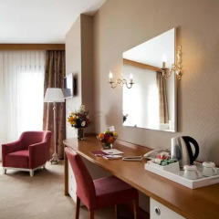 Отель Gravis Suites 3* Улучшенный номер фото 3