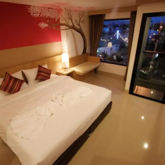 Отель Memo Suite Pattaya Номер Делюкс фото 3