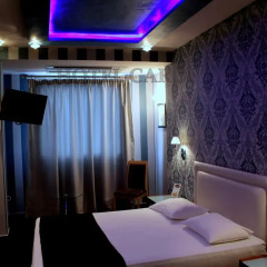 Carol Hotel 2* Люкс с разными типами кроватей фото 18