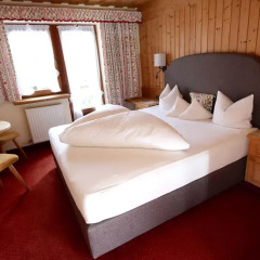 Hotel Tirolerhof 4* Стандартный номер с различными типами кроватей