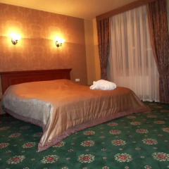 H & K Imperial Plus Hotel 4* Номер Комфорт фото 6
